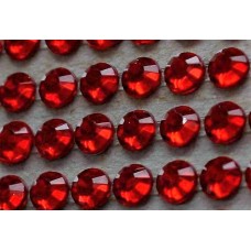 Self-adhesive crystals 4 mm ruby - 0012 Emb